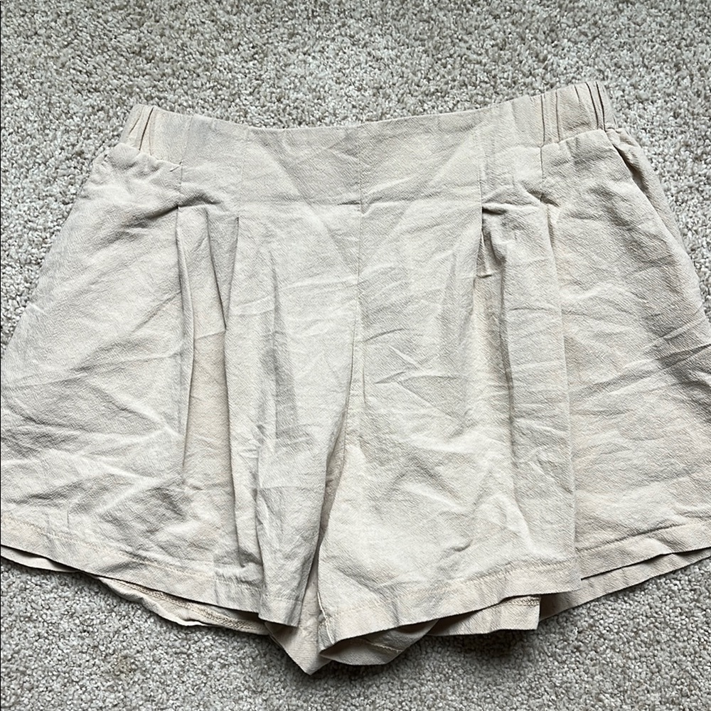 SHEIN Cream High Waist Shorts with Pleated Design